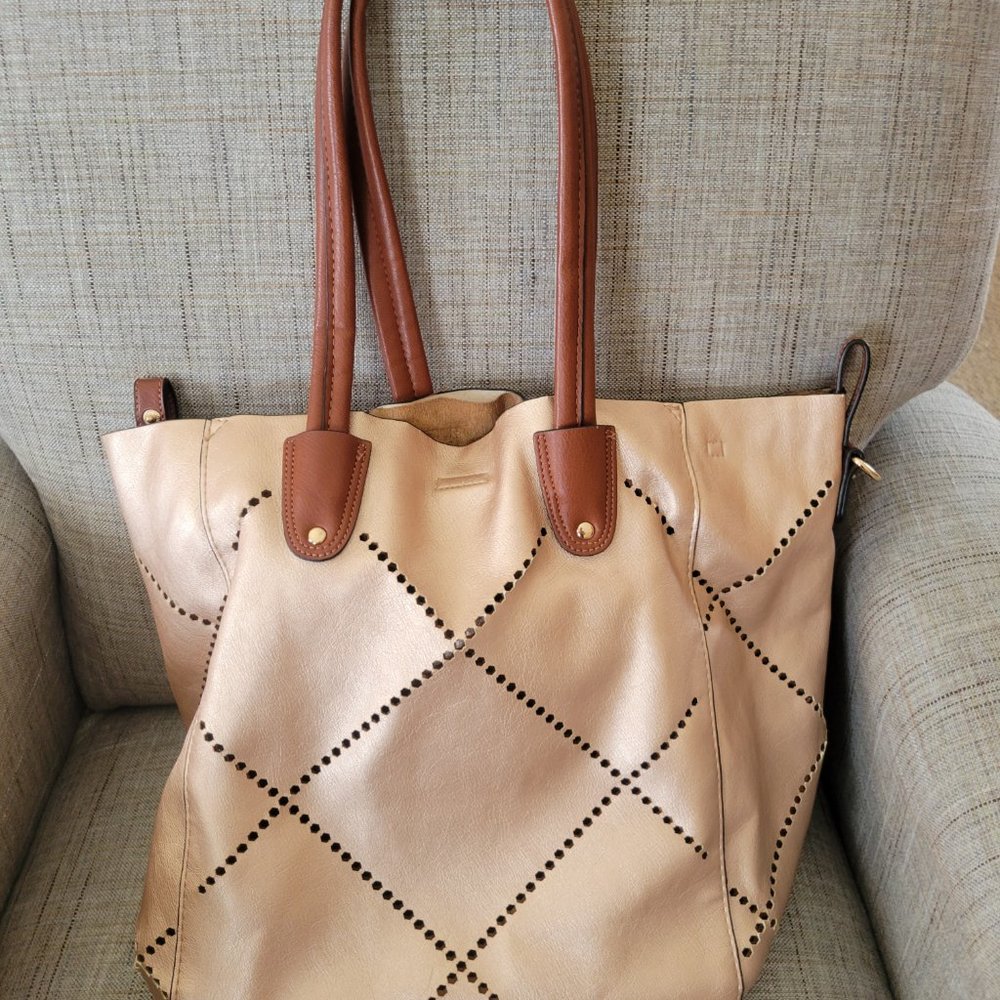 Louenhide Bag - Large in like new condition! - Picture 2 of 5